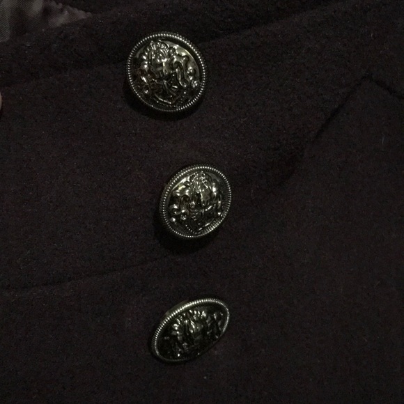 Pea coat with missing button - Picture 2 of 4